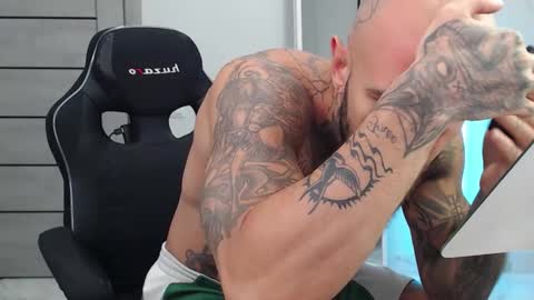 Maximus Fox online show from 09/12/25, 07:41