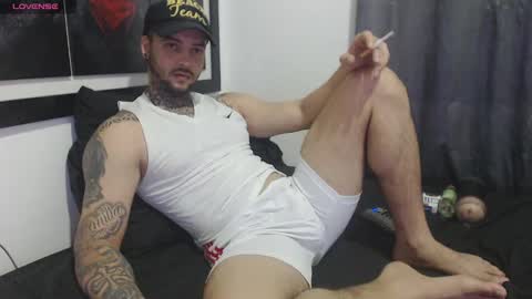 Snapshot of maxi_rogger chatting on 02/21/25, 03:01 maxi rogger online show from 02/21/25, 03:01