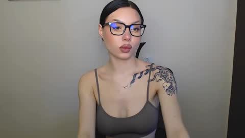 Snapshot of maxi_sweetheart chatting on 03/10/25, 08:15 Joanna online show from 03/10/25, 08:15