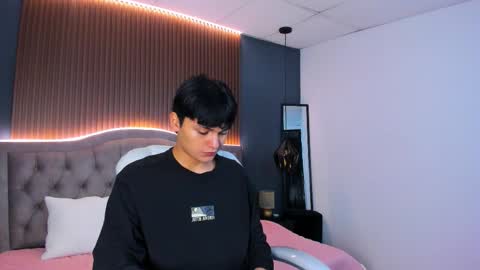 --  -- online show from 10/21/25, 11:55