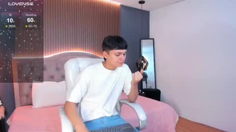 --  -- online show from 11/07/25, 07:36