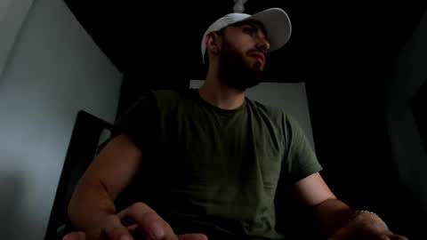 Maximo Wolf online show from 09/26/25, 08:13