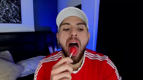 Maximo Wolf online show from 09/27/25, 08:47