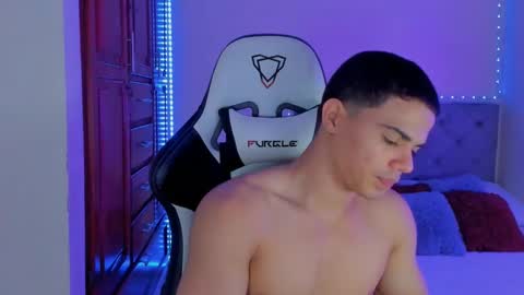 Snapshot of maxiimus__ chatting on 02/06/25, 12:54 Maximus online show from 02/06/25, 12:54