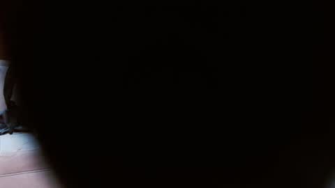 Max online show from 09/11/25, 08:31