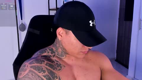 Maximoscott online show from 10/15/25, 01:06