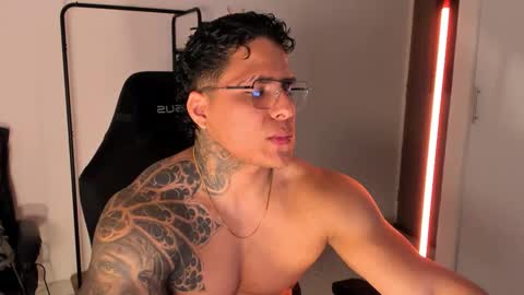 Maximoscott online show from 11/23/25, 11:59