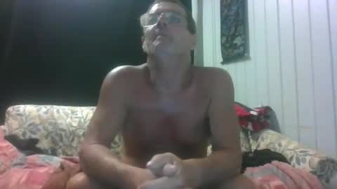 Snapshot of maximus_oreally chatting on 12/30/24, 08:21 Max online show from 12/30/24, 08:21