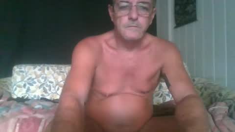 Snapshot of maximus_oreally chatting on 12/30/24, 09:19 Max online show from 12/30/24, 09:19