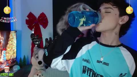 Max online show from 12/14/24, 07:18