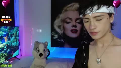 Max online show from 02/05/25, 10:08