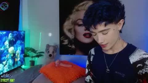 Max online show from 11/07/25, 06:46