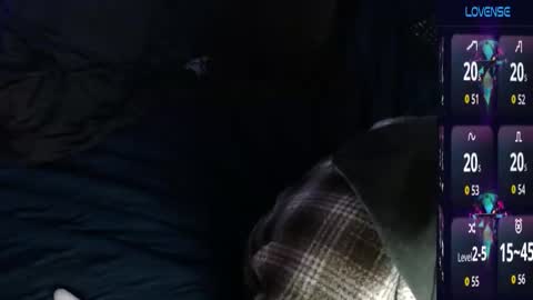 Snapshot of maxrouger chatting on 10/24/25, 07:27 MaxRouger online show from 10/24/25, 07:27