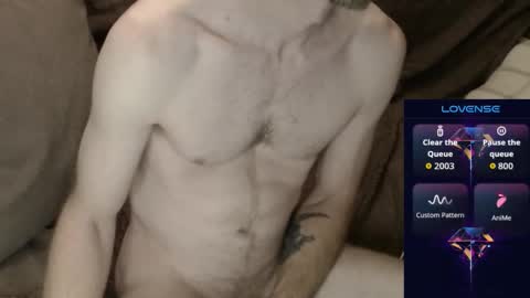 Snapshot of maxrouger chatting on 11/09/25, 06:01 MaxRouger online show from 11/09/25, 06:01