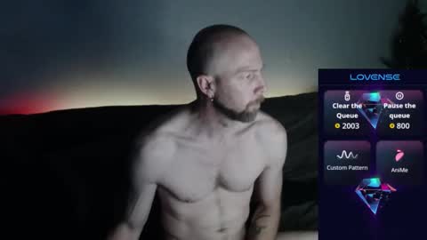 Snapshot of maxrouger chatting on 11/14/25, 10:47 MaxRouger online show from 11/14/25, 10:47