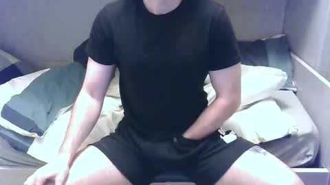 Snapshot of maxsperman1 chatting on 10/13/25, 05:57 MaxSperman online show from 10/13/25, 05:57