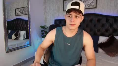 Maxxi online show from 11/17/25, 06:24