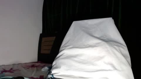 Snapshot of maxximus_10 chatting on 12/05/24, 06:21 maxximus_10 online show from 12/05/24, 06:21