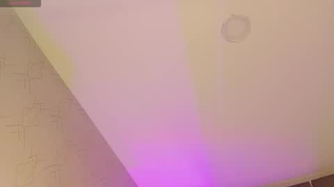 MAY online show from 10/22/25, 09:14