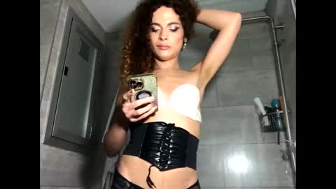 Snapshot of maya632713 chatting on 09/12/25, 07:58 Maya transgirl online show from 09/12/25, 07:58