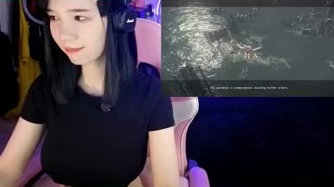 Snapshot of maya_viola chatting on 10/13/25, 06:02 Maya Viola online show from 10/13/25, 06:02