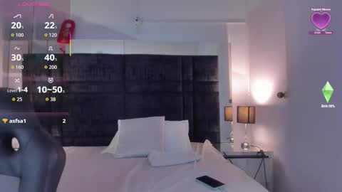 Snapshot of mayacurvy chatting on 11/13/25, 05:06 MAY online show from 11/13/25, 05:06