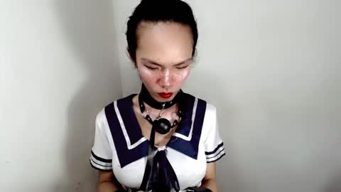 Snapshot of mayamint chatting on 10/10/25, 10:53 mayamint online show from 10/10/25, 10:53