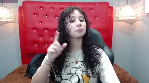 Snapshot of mayamoira chatting on 01/09/25, 11:58 Maya online show from 01/09/25, 11:58