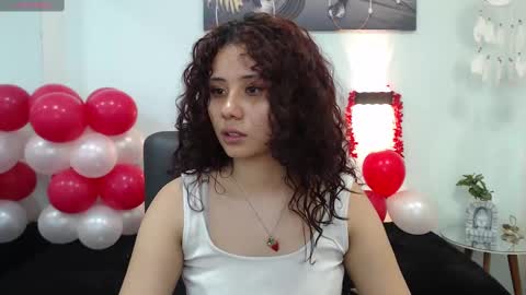 Snapshot of mayamoira chatting on 02/12/25, 07:13 Maya online show from 02/12/25, 07:13