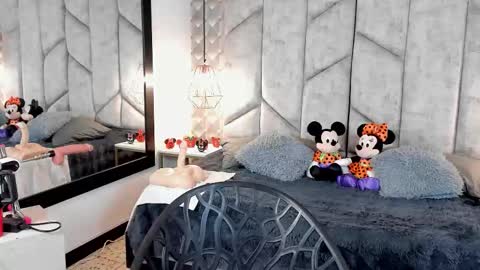 Nicolle Ruselle   Hello my lovely  schedule for great fun from  630 am and end 800 pm Colombian time I wait for you online show from 10/13/25, 01:00