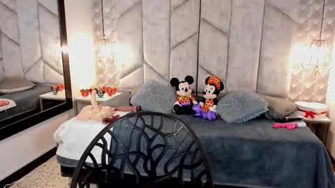 Nicolle Ruselle   Hello my lovely  schedule for great fun from  630 am and end 800 pm Colombian time I wait for you online show from 10/15/25, 12:49