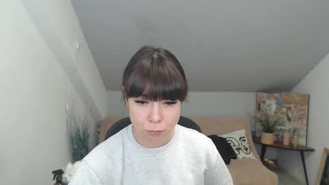 mayawill online show from 12/04/25, 01:09