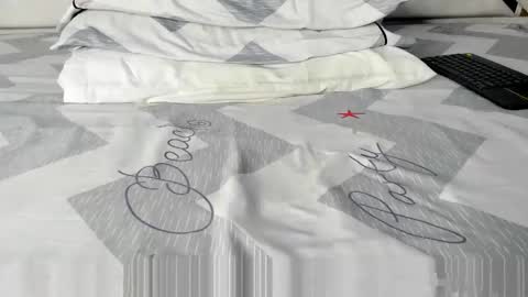 Maybelline69 online show from 10/21/25, 08:53