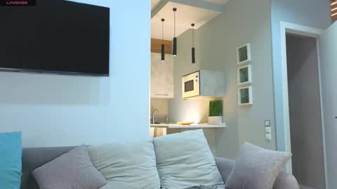 My name Casey  online show from 11/16/25, 04:40