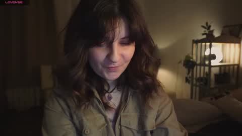Snapshot of maymary_ chatting on 12/03/24, 07:00 Mary . online show from 12/03/24, 07:00