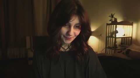 Snapshot of maymary_ chatting on 12/16/24, 06:32 Mary . online show from 12/16/24, 06:32
