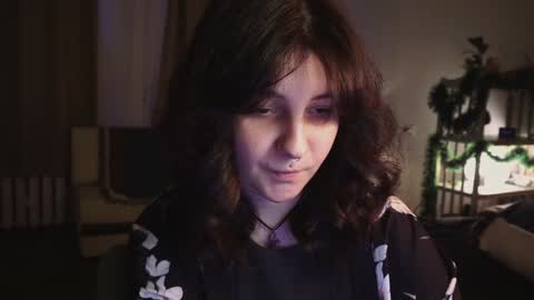 Snapshot of maymary_ chatting on 12/24/24, 07:06 Mary . online show from 12/24/24, 07:06