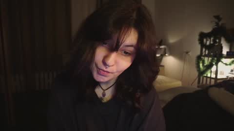 Snapshot of maymary_ chatting on 12/27/24, 05:52 Mary . online show from 12/27/24, 05:52