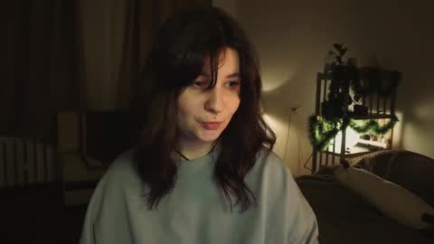 Snapshot of maymary_ chatting on 12/30/24, 05:48 Mary . online show from 12/30/24, 05:48