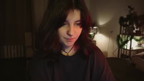 Snapshot of maymary_ chatting on 12/31/24, 05:44 Mary . online show from 12/31/24, 05:44