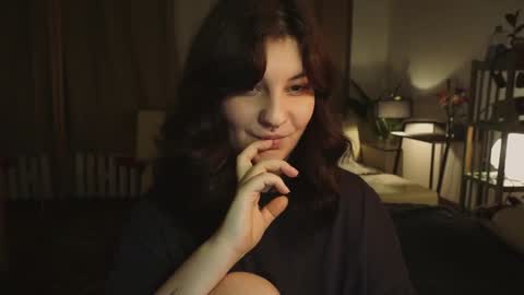 Snapshot of maymary_ chatting on 01/15/25, 05:40 Mary . online show from 01/15/25, 05:40