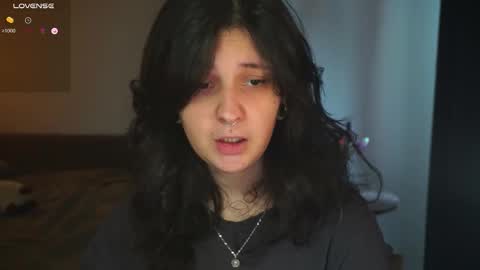 Snapshot of maymary_ chatting on 09/29/25, 06:07 Mary . online show from 09/29/25, 06:07