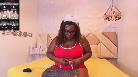 Snapshot of maystorm_ chatting on 11/12/25, 02:56 May online show from 11/12/25, 02:56