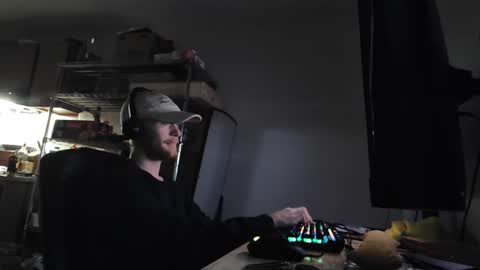 Snapshot of mcchoopyy chatting on 09/15/25, 08:09 mcchoopyy online show from 09/15/25, 08:09
