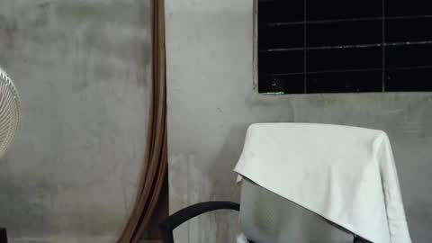 Snapshot of mcgregor_sexhot chatting on 03/01/25, 05:52 Mcgregor online show from 03/01/25, 05:52