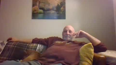 Snapshot of mdane99 chatting on 02/22/25, 02:39 mdane99 online show from 02/22/25, 02:39