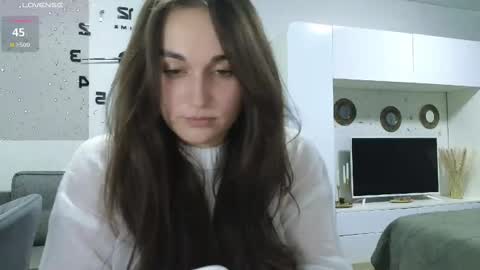 Melissa online show from 12/16/24, 02:16