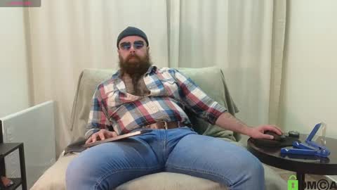 Snapshot of meaty_roll chatting on 01/30/25, 03:55 Meaty Roll online show from 01/30/25, 03:55