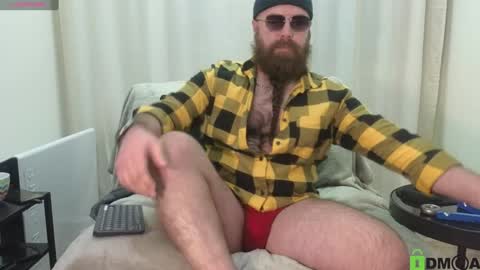 Snapshot of meaty_roll chatting on 02/01/25, 03:30 Meaty Roll online show from 02/01/25, 03:30