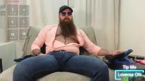 Snapshot of meaty_roll chatting on 02/22/25, 05:13 Meaty Roll online show from 02/22/25, 05:13